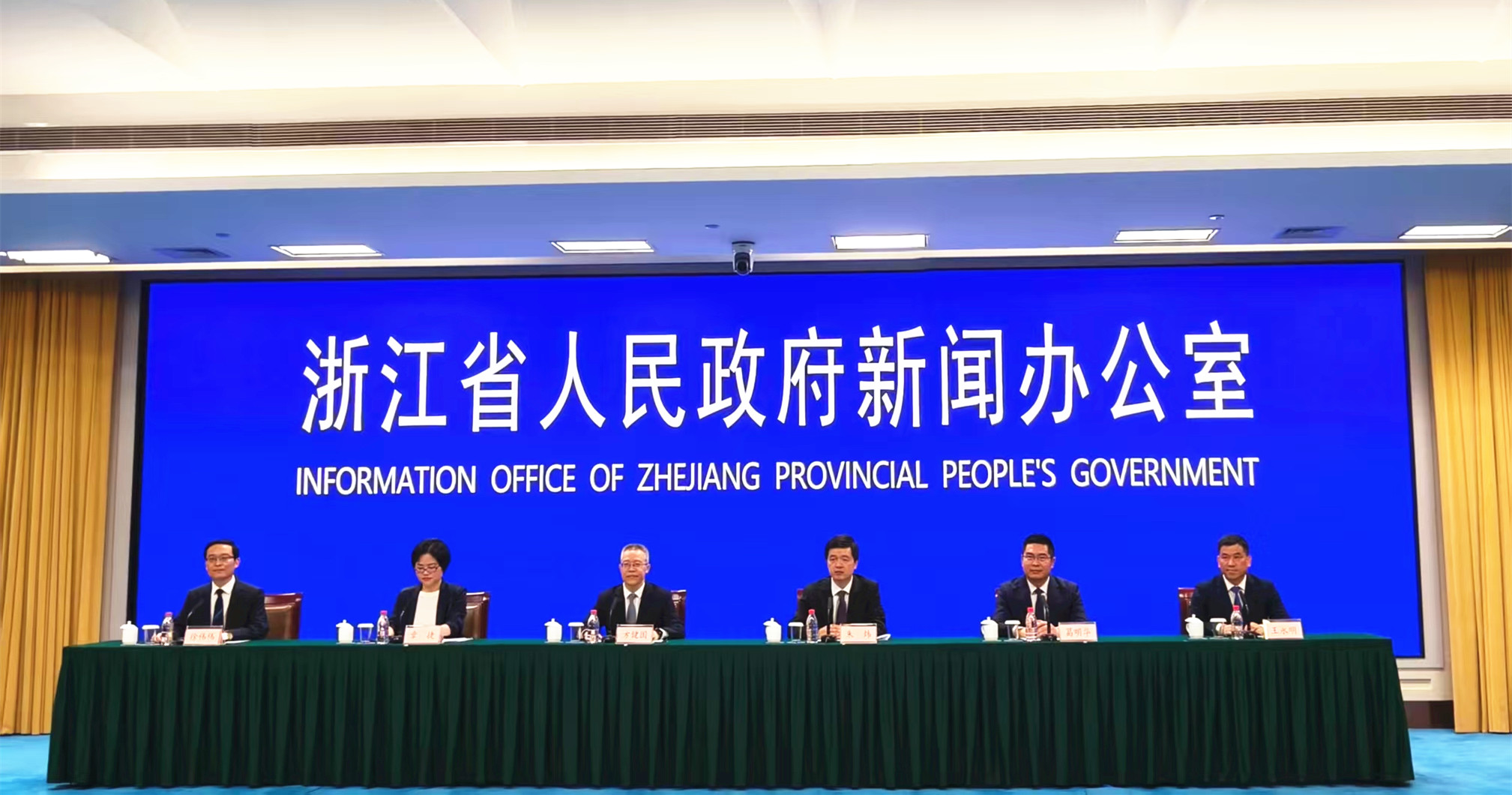 发布会现场(曾庆华 摄)