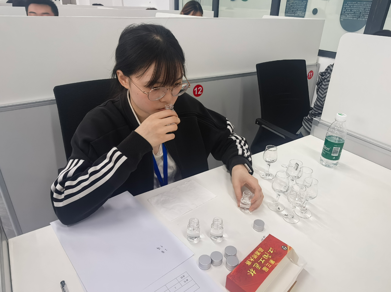 比赛现场 (赵卓然 摄)