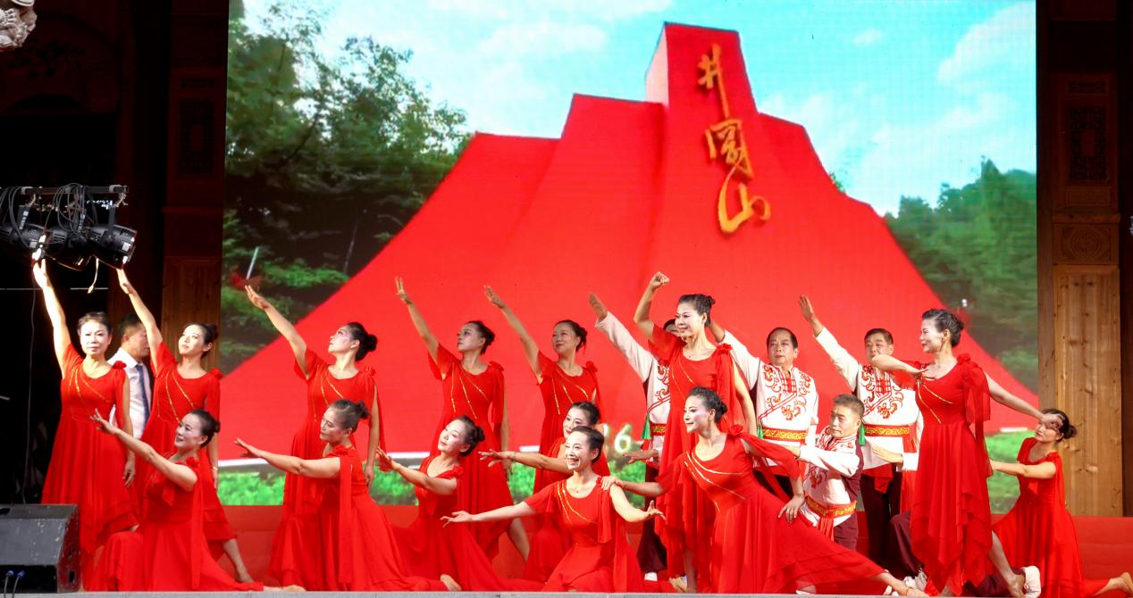 活动现场 (陈康文 摄)