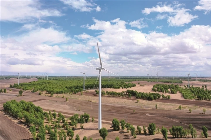 通榆县兴隆山镇风力发电 通讯员 张玉博摄