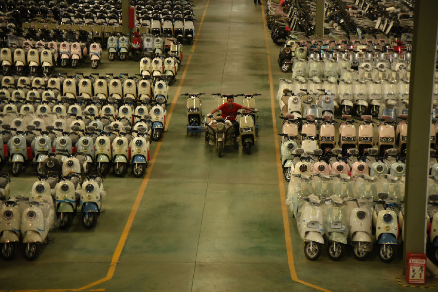 绿佳车业仓库一角（付忠于 摄）