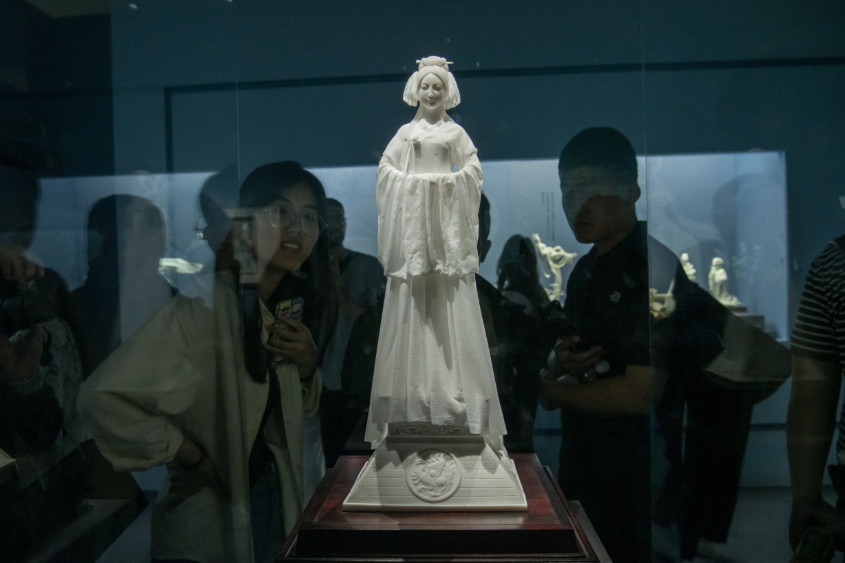 陶瓷作品《神话》（许华森 摄）