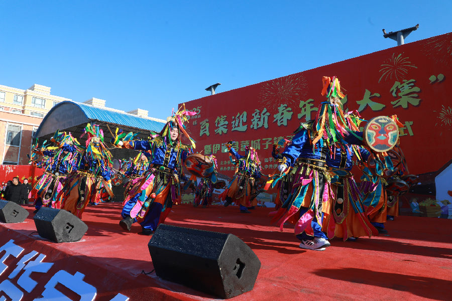 开市现场(王天武 摄) 开市现场(王天武 摄)