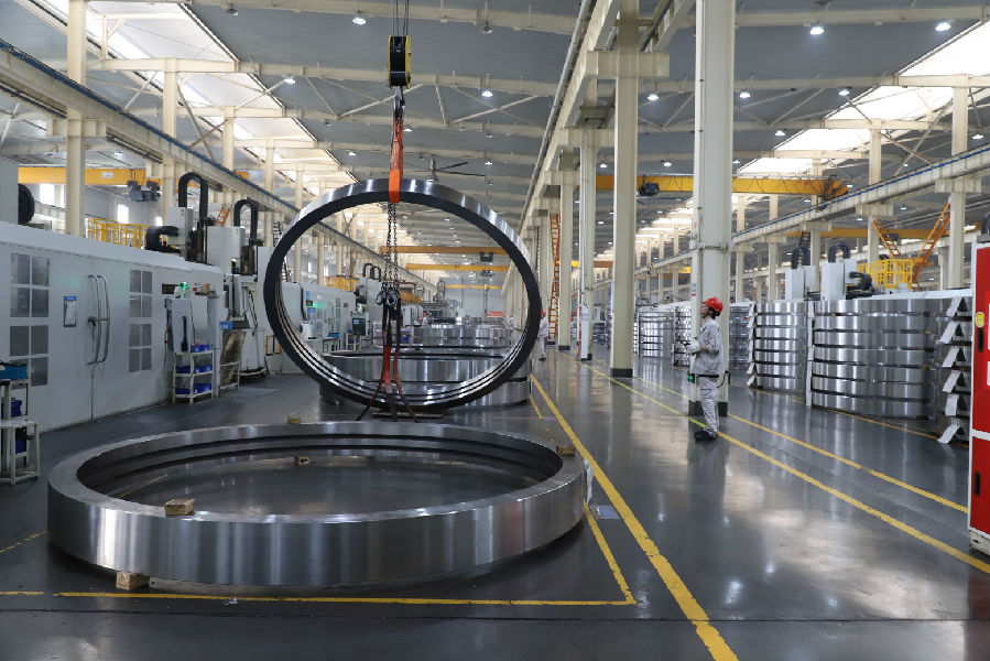 青白江区现代化产业体系加速成型 （莫婧 摄）