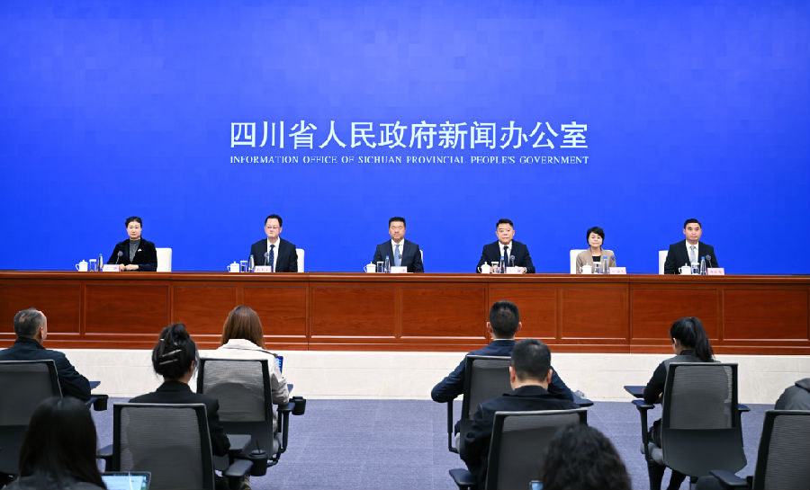 发布会现场（戚原 摄）