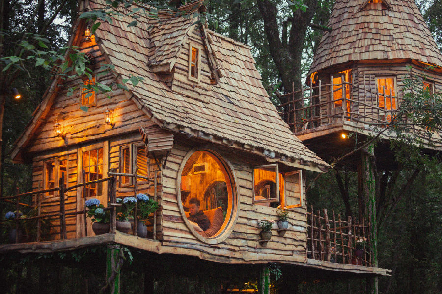 “长河落日园”户外营地（陈崇轩 摄）